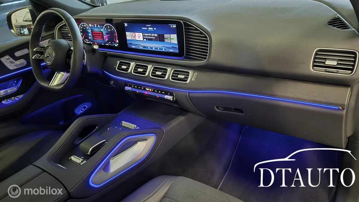 450 d 4MATIC V6 Premium Plus 2xAMG Distr Panorama Nightpakket 360* DIRECT RIJDEN EN GEEN BPM BETALEN ! *