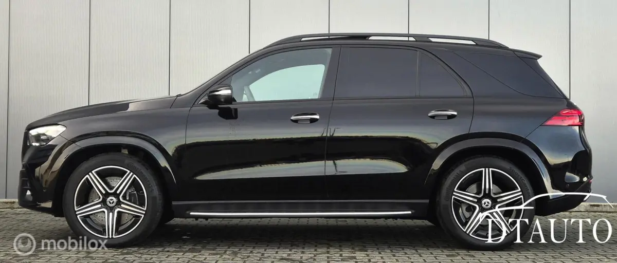 450 d 4MATIC V6 Premium Plus 2xAMG Distr Panorama Nightpakket 360* DIRECT RIJDEN EN GEEN BPM BETALEN ! *