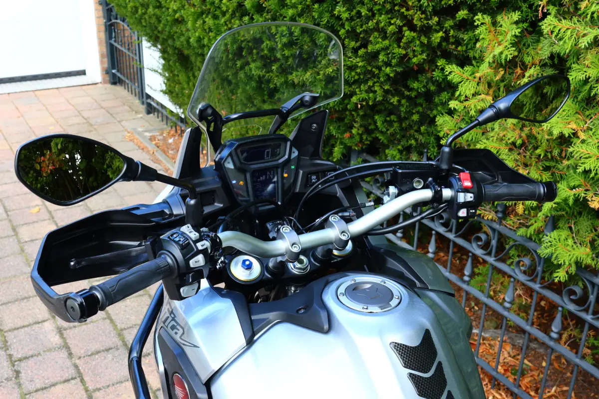 AFRICA TWIN CRF 1000 DCT ABS