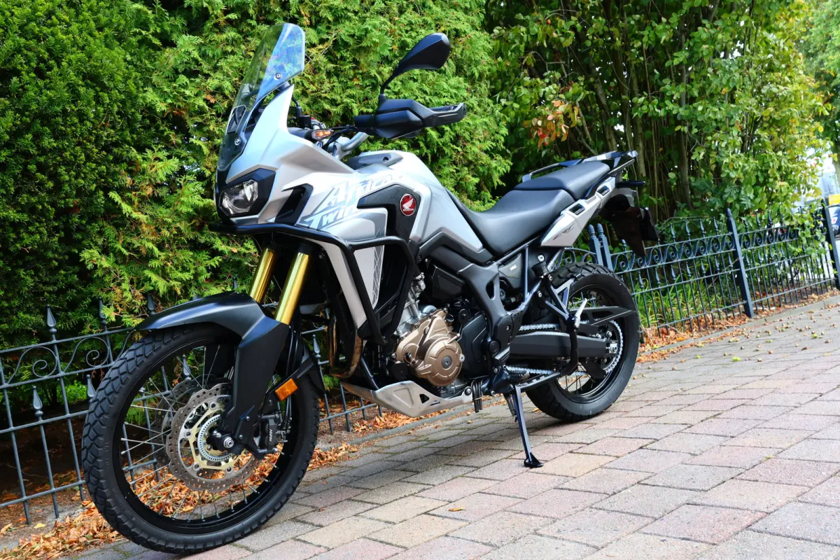 AFRICA TWIN CRF 1000 DCT ABS