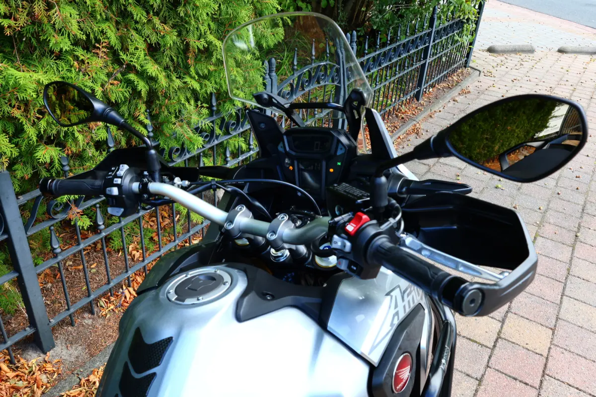 AFRICA TWIN CRF 1000 DCT ABS