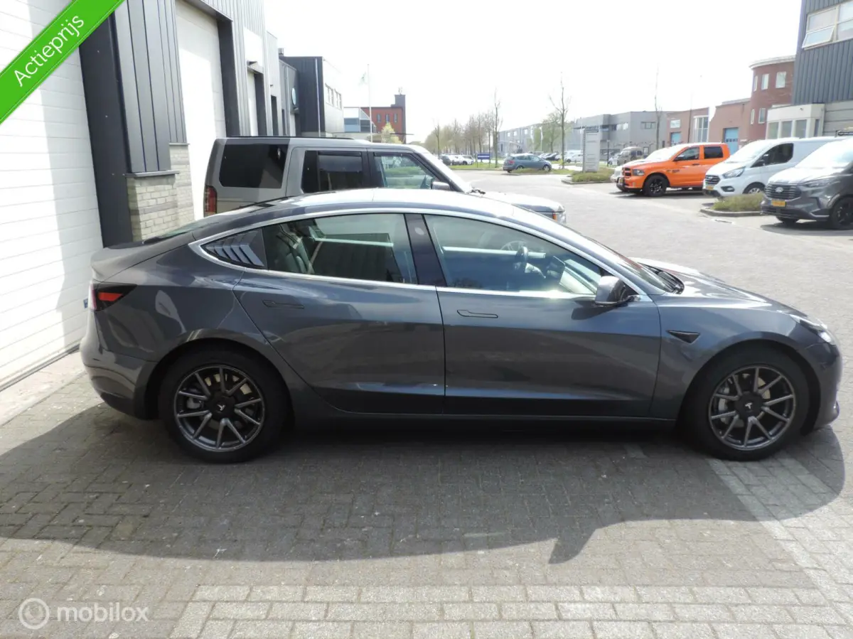 Long Range AWD 75 kWh, Van eerste eig. 59dkm!!