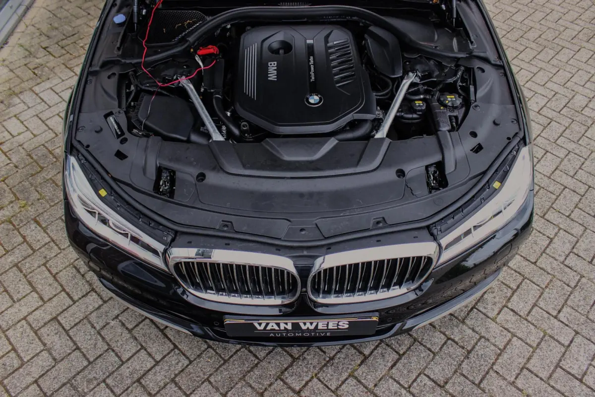 740i High Executive | 2e eigenaar | Driving Assistant Plus | Innovation pakket | Massage | Dodehoekdetectie | Adaptieve cruise | 360 camera | Stoelventilatie | Gesture control