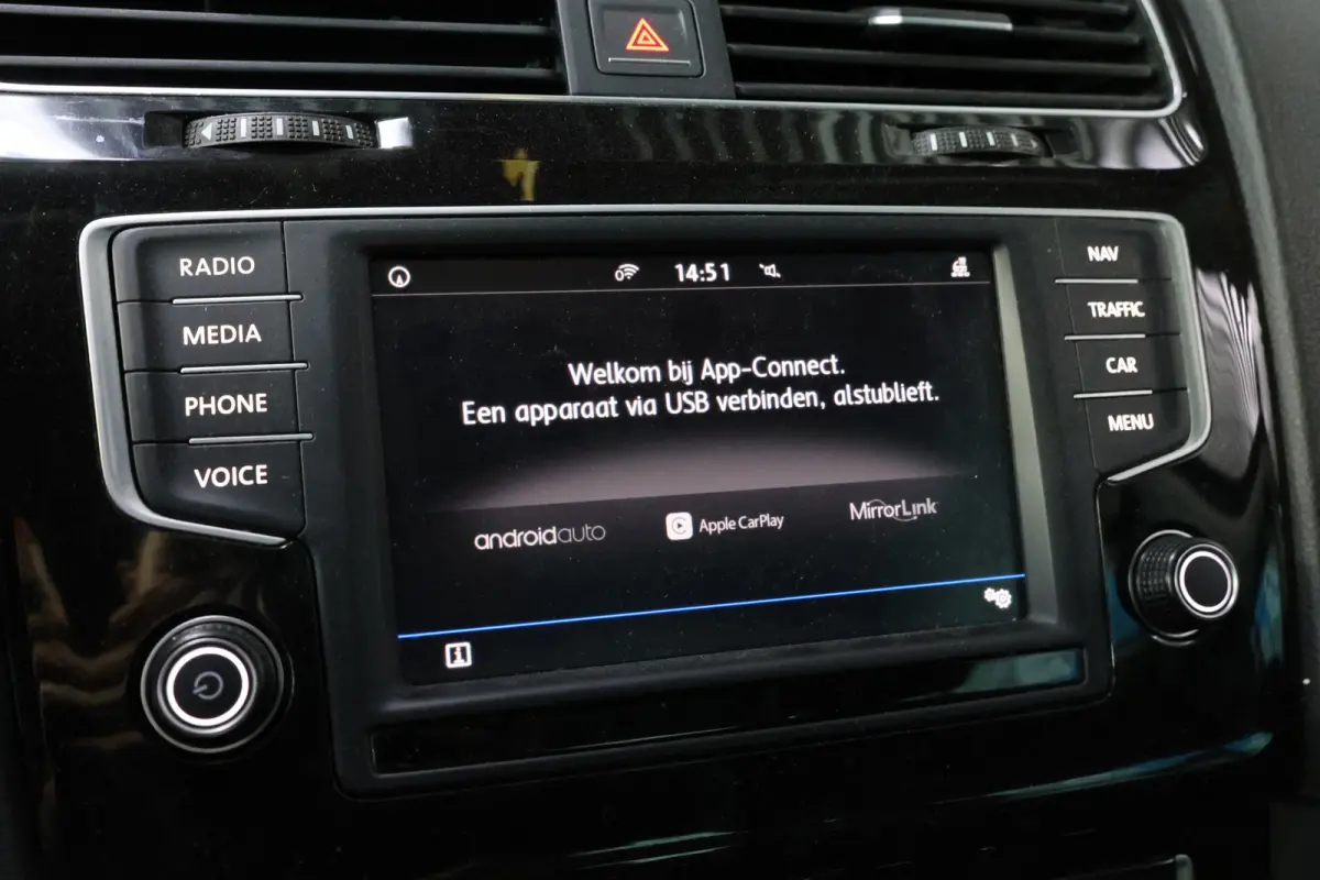 1.4 TSI DSG Highline CARPLAY MASSAGE XENON LEER STUURVW NAV '16