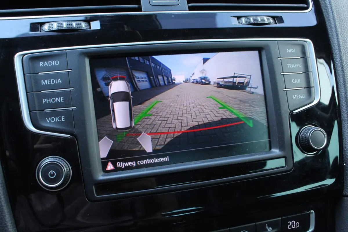 1.4 TSI DSG Highline CARPLAY MASSAGE XENON LEER STUURVW NAV '16