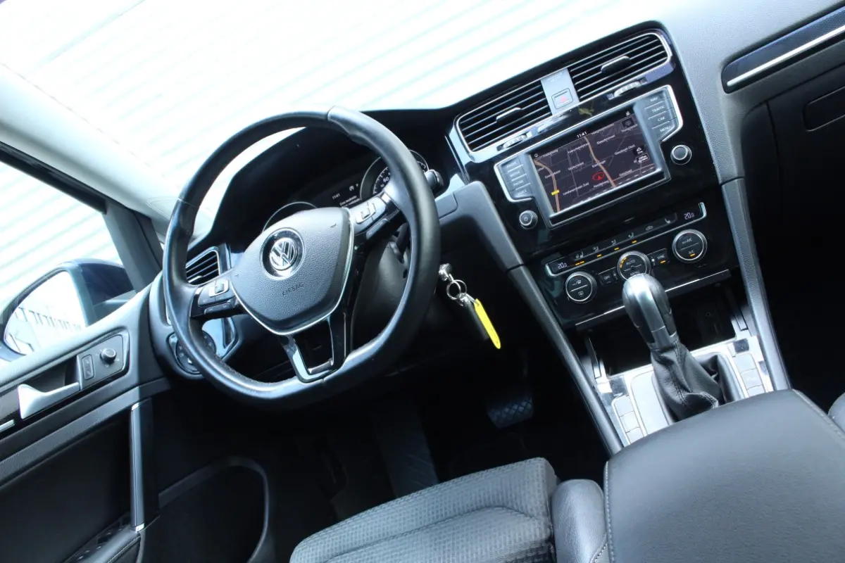 1.4 TSI DSG Highline CARPLAY MASSAGE XENON LEER STUURVW NAV '16