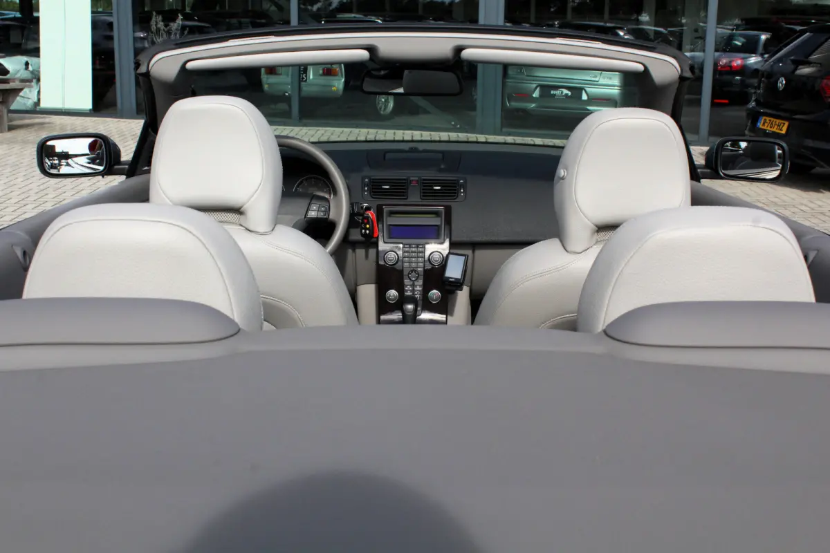 Convertible 2.4i 170pk Summum AUTOMAAT 72476km! NL-auto! 2e eig.! YOUNGTIMER!