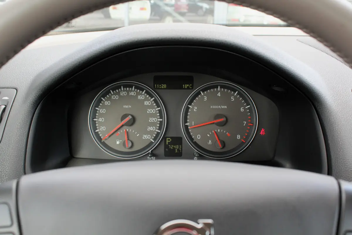 Convertible 2.4i 170pk Summum AUTOMAAT 72476km! NL-auto! 2e eig.! YOUNGTIMER!