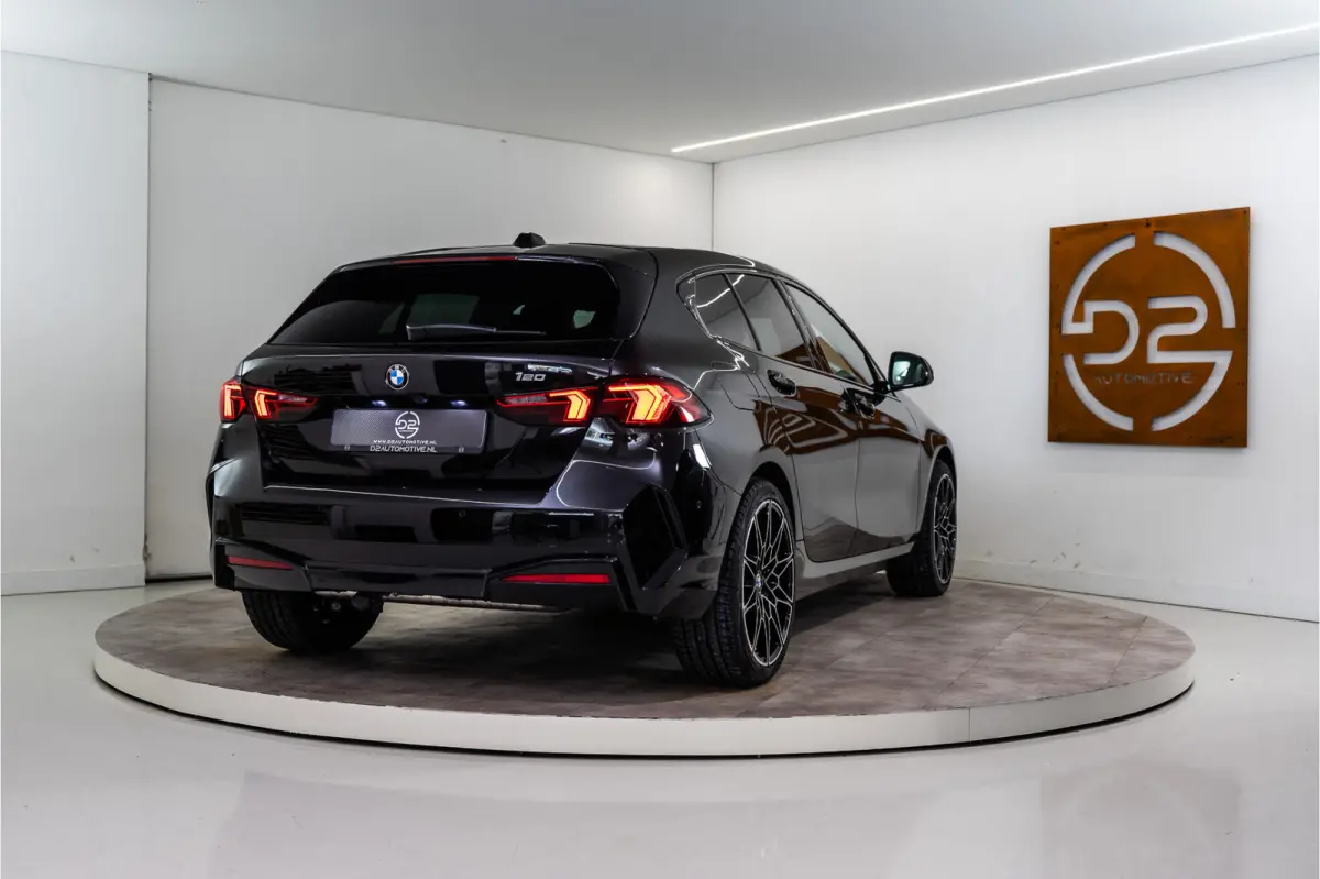 120 Sport Premium 157PK | Facelift | Laser | Carplay | Comfort | Fabrieksgarantie