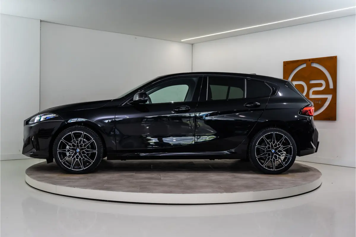 120 Sport Premium 157PK | Facelift | Laser | Carplay | Comfort | Fabrieksgarantie