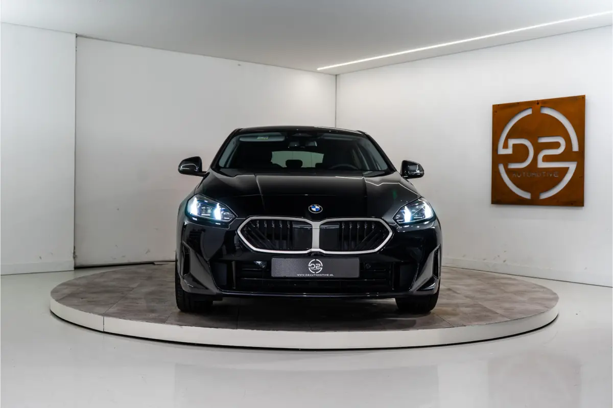 120 Sport Premium 157PK | Facelift | Laser | Carplay | Comfort | Fabrieksgarantie