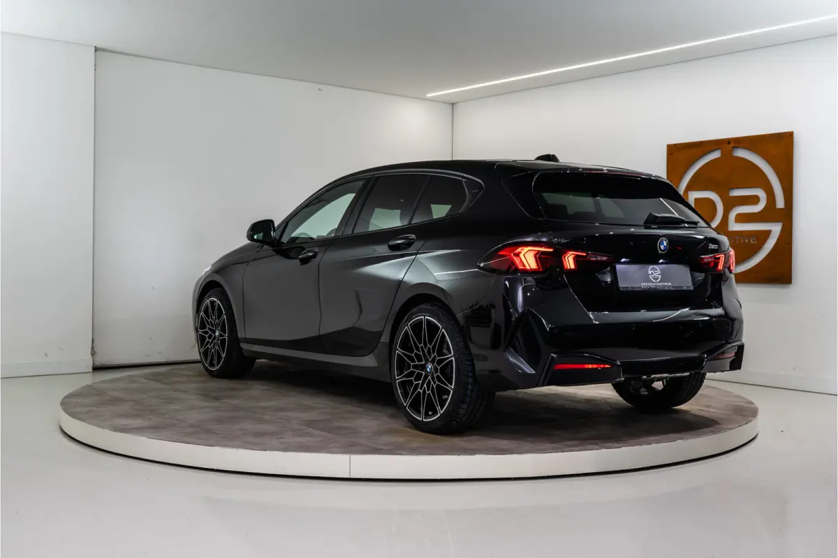120 Sport Premium 157PK | Facelift | Laser | Carplay | Comfort | Fabrieksgarantie