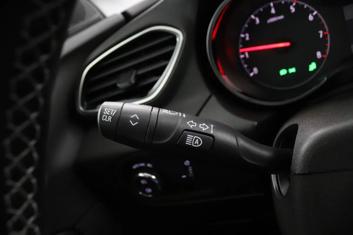 1.2 Turbo Bus. Exec*CAMERA*AUTOM*NAVI*CRUISE*ECC