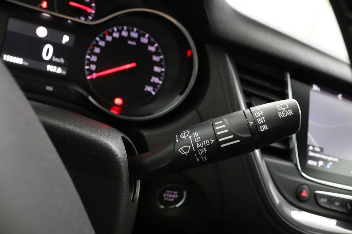 1.2 Turbo Bus. Exec*CAMERA*AUTOM*NAVI*CRUISE*ECC