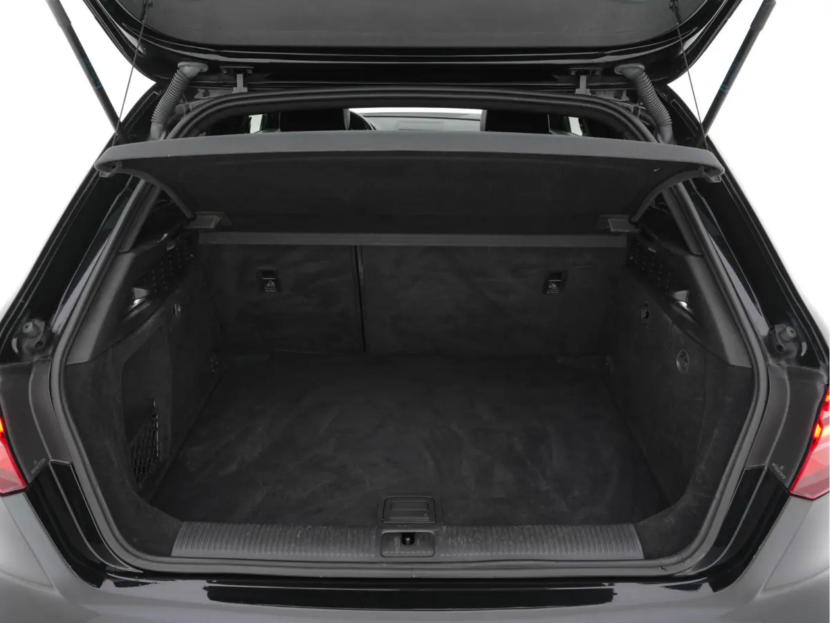 1.5 TFSI CoD S-Line Edition Aut. *FULL-LED | LEATHER-FABRIC | NAVI-FULLMAP | SPORTSEATS | AUDI-SOUND | ECC | PDC | PRIVACYGLASS | CRUISE | 18''ALU*