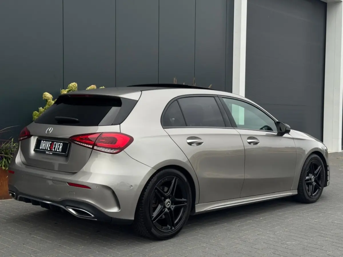 220 AMG M2020 PANO NAVI CAMERA PDC SPORTVELGEN