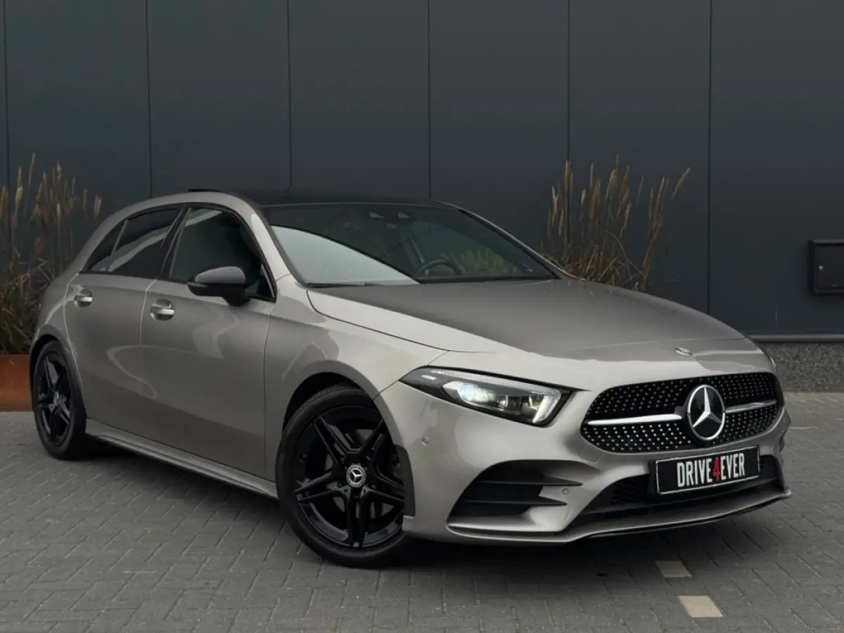 220 AMG M2020 PANO NAVI CAMERA PDC SPORTVELGEN