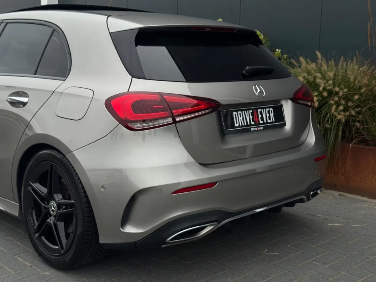 220 AMG M2020 PANO NAVI CAMERA PDC SPORTVELGEN