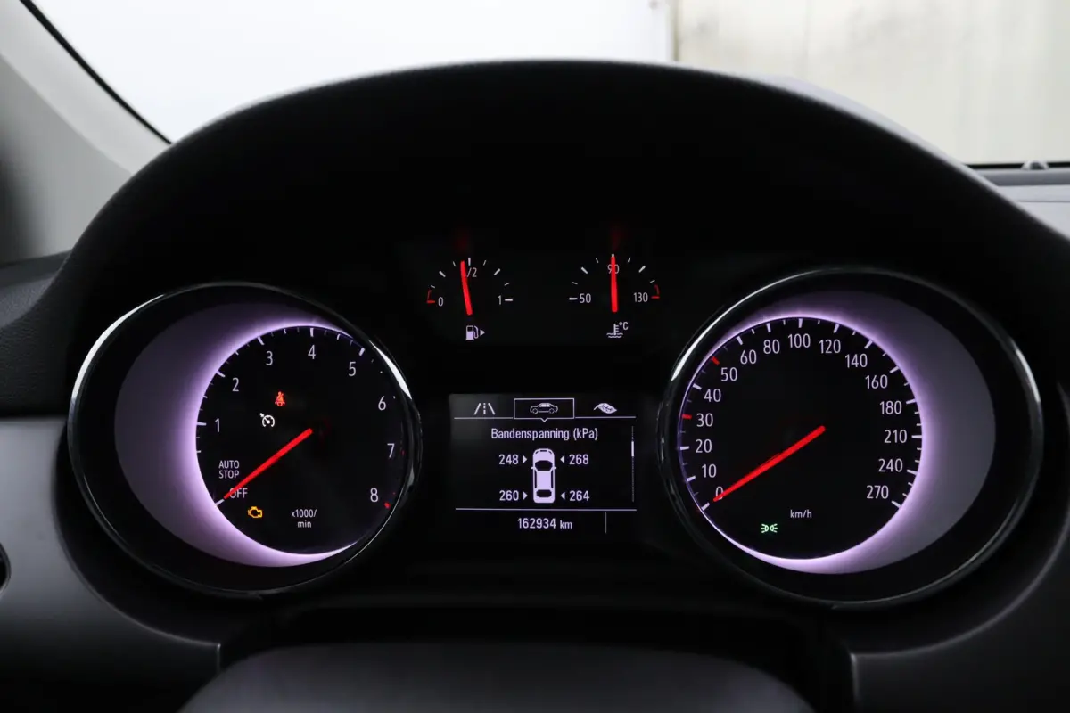 1.0 Turbo 120 Jaar Edition*A/C*NAVI*CRUISE*LED*