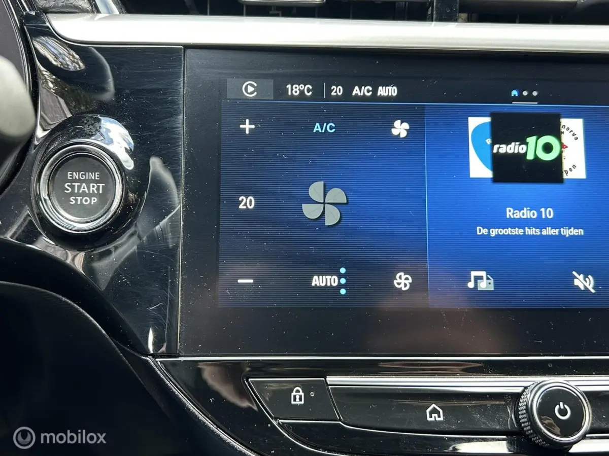 1.2 Turbo GS 100 PK clima / fm nav + carplay / 17" lm / LED