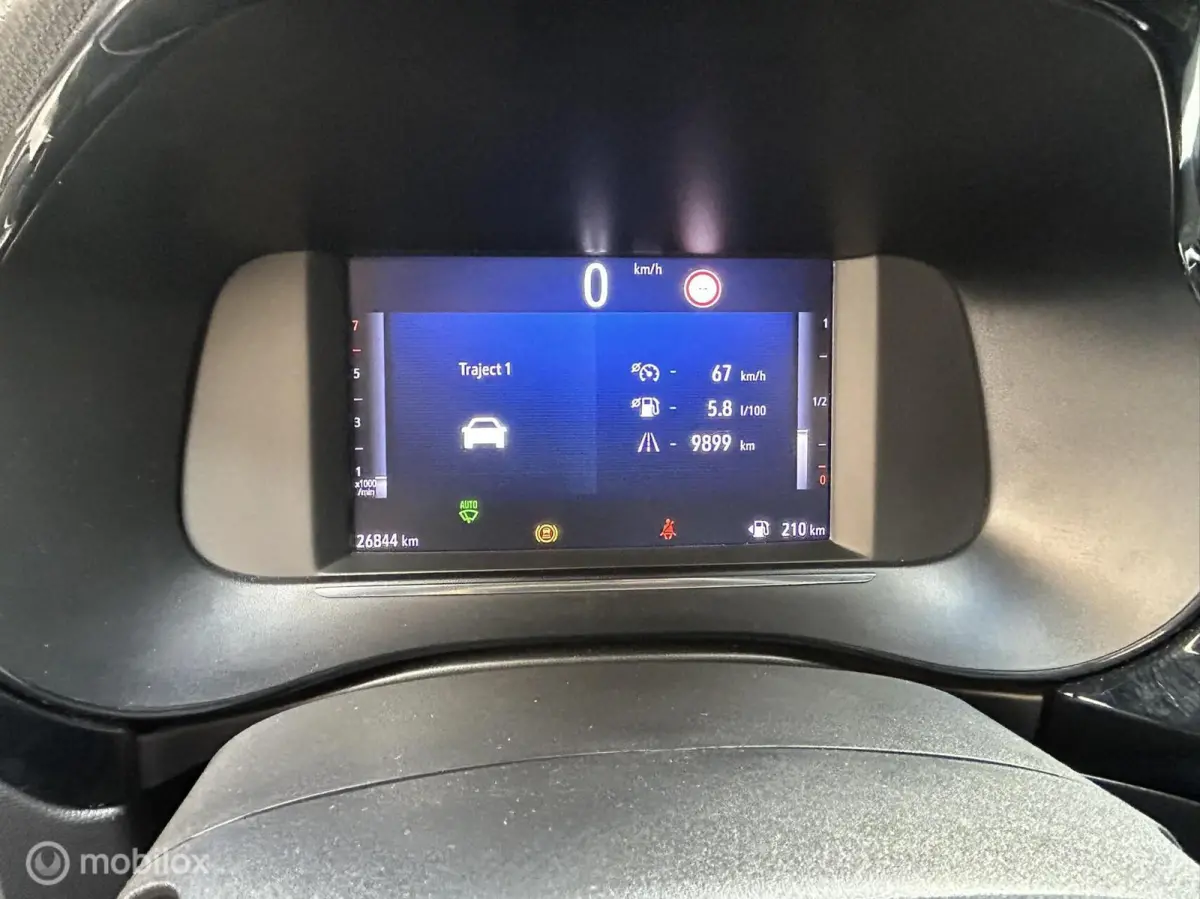 1.2 Turbo GS 100 PK clima / fm nav + carplay / 17" lm / LED