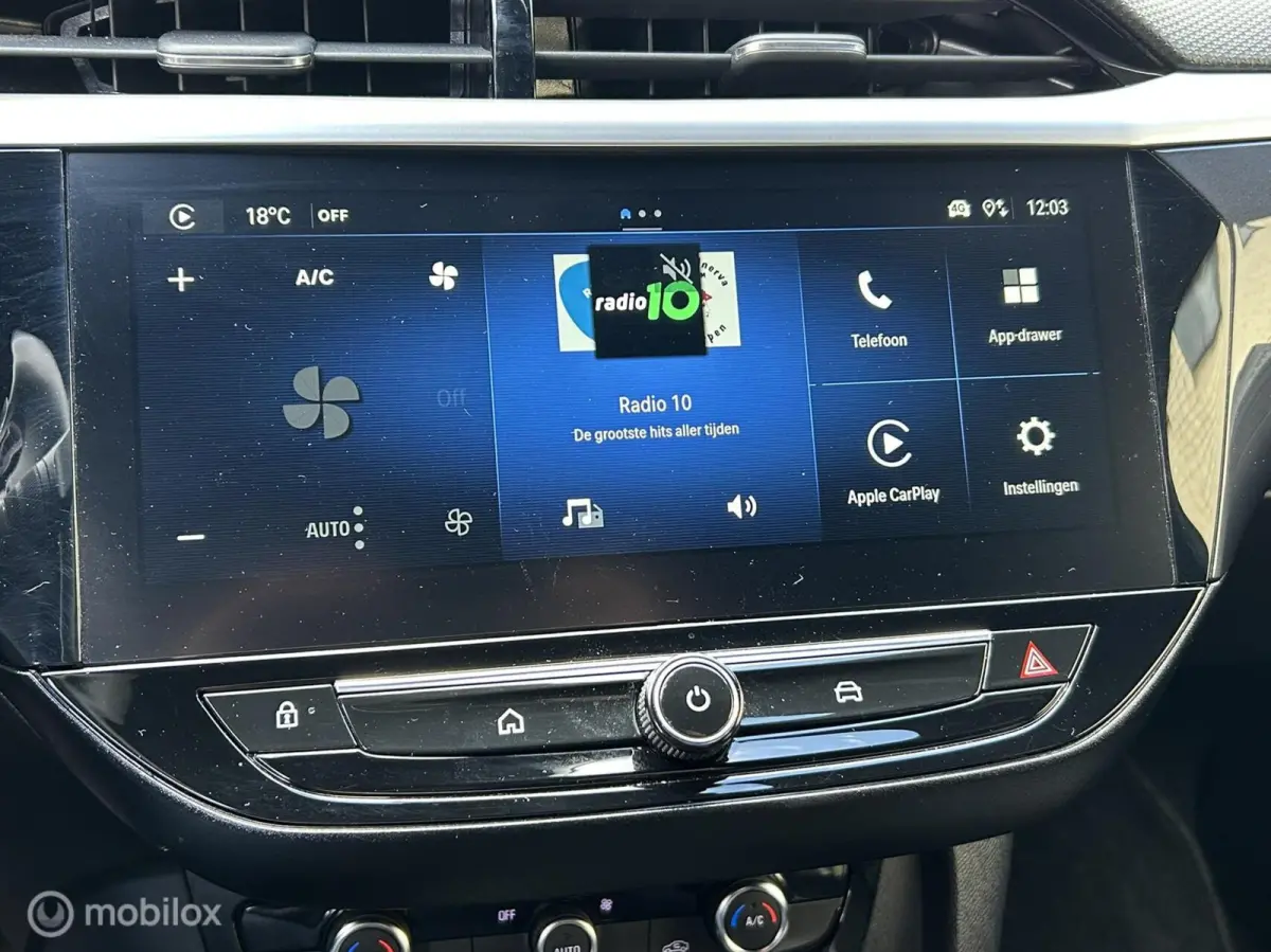 1.2 Turbo GS 100 PK clima / fm nav + carplay / 17" lm / LED