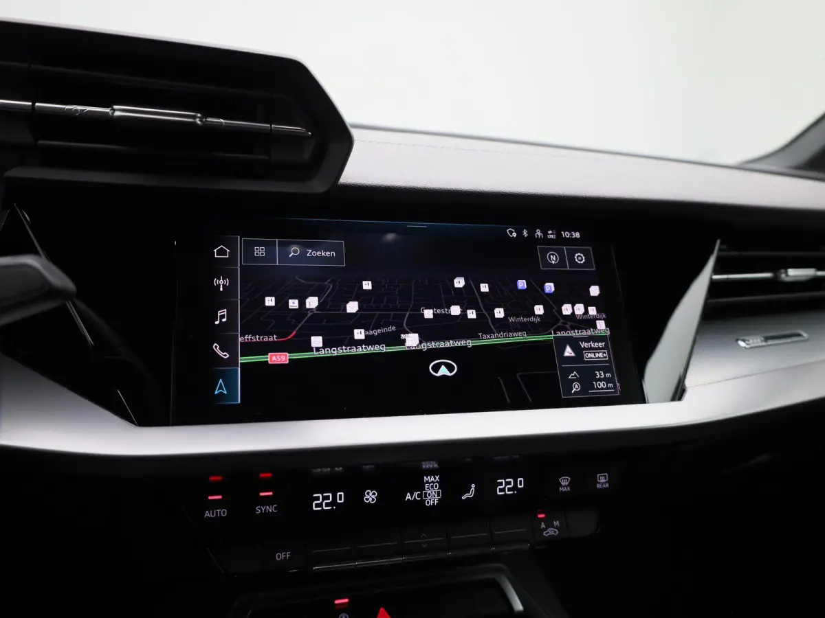 30 TFSI S edition | S-line l MMI Navigatie l Apple Carplay | Android Auto l Climate Control l LED koplampen l Lichtpakket ambient lighting l Sportonderstel l Dimbare binnenspiegel l Parkeerh
