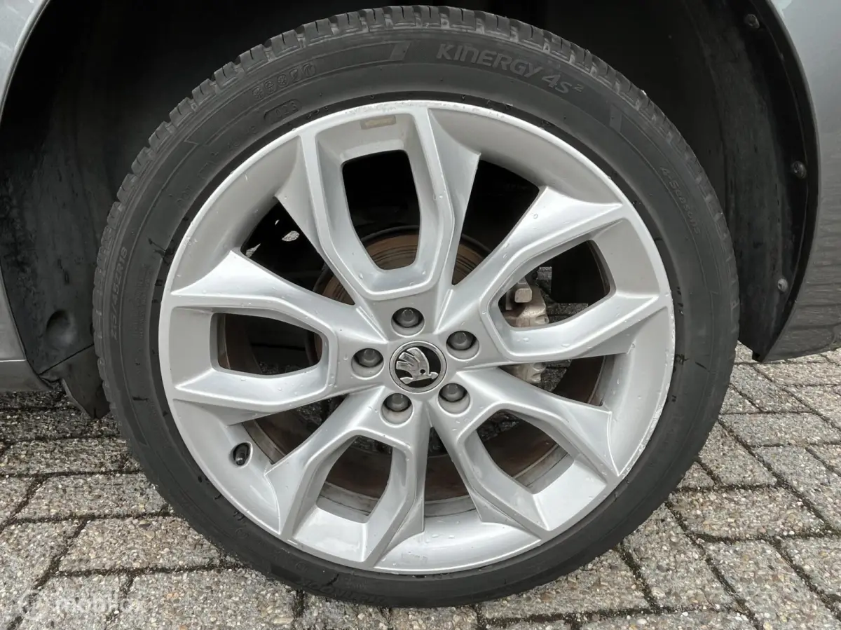 1.0 TSI Business Edition