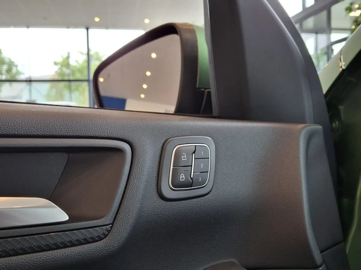 2.5 PHEV ST-Line X | 243PK | Verwarmbare stoelen voor+achter | Elektrische voorruitverwarming | Elektrische trekhaak | Memory | 360 Camera | Adaptive Cruise |