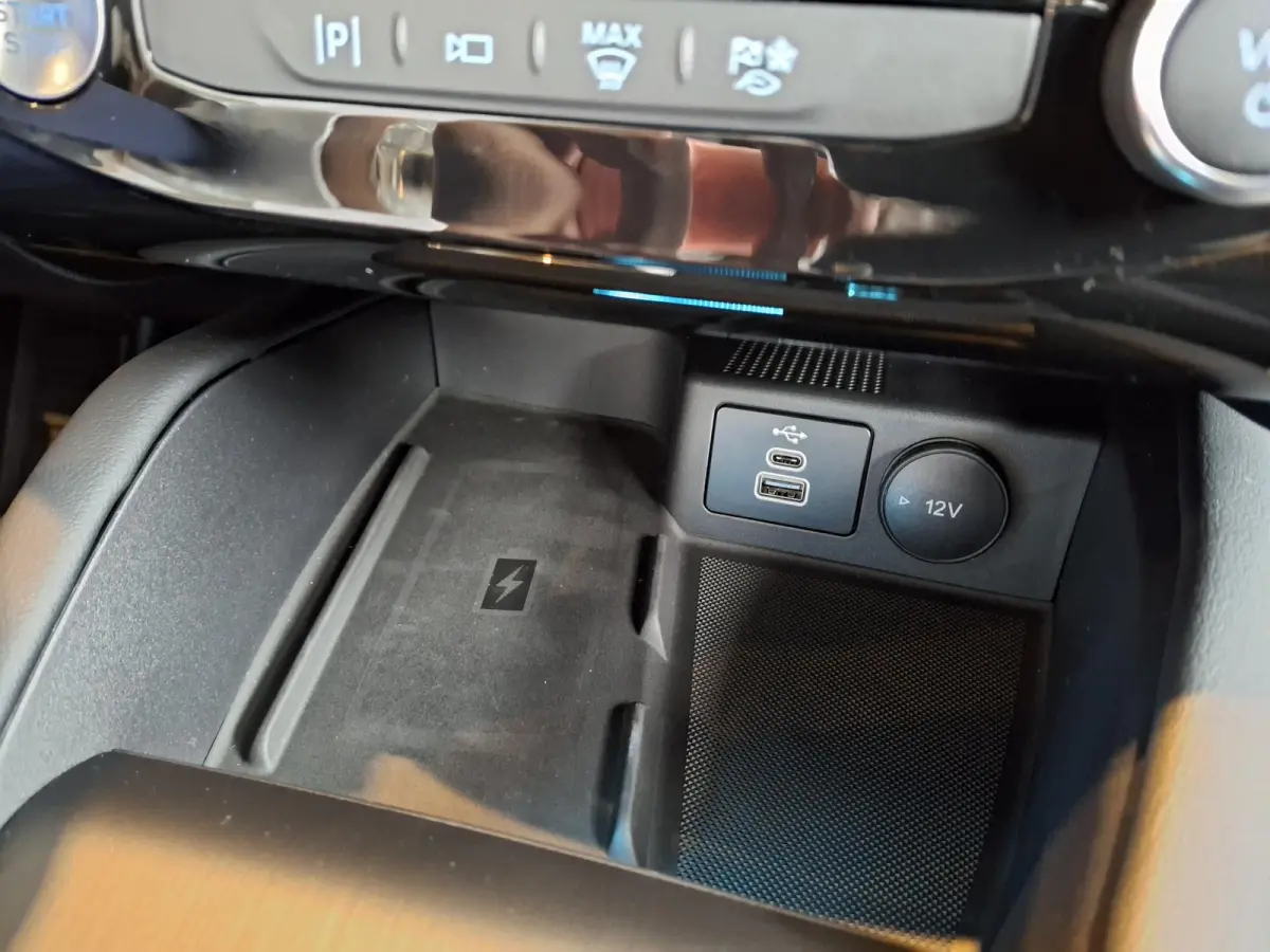 2.5 PHEV ST-Line X | 243PK | Verwarmbare stoelen voor+achter | Elektrische voorruitverwarming | Elektrische trekhaak | Memory | 360 Camera | Adaptive Cruise |