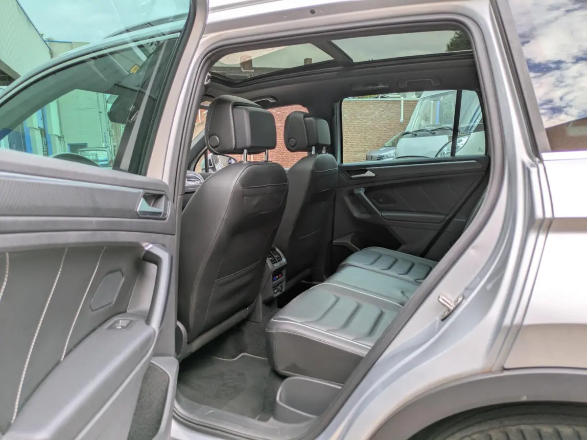 1.4 TSI eHybrid R-Line|Panodak|Leder|Memory|360-Camera|Adapt.Cruise|Matrix-LED|34.600km