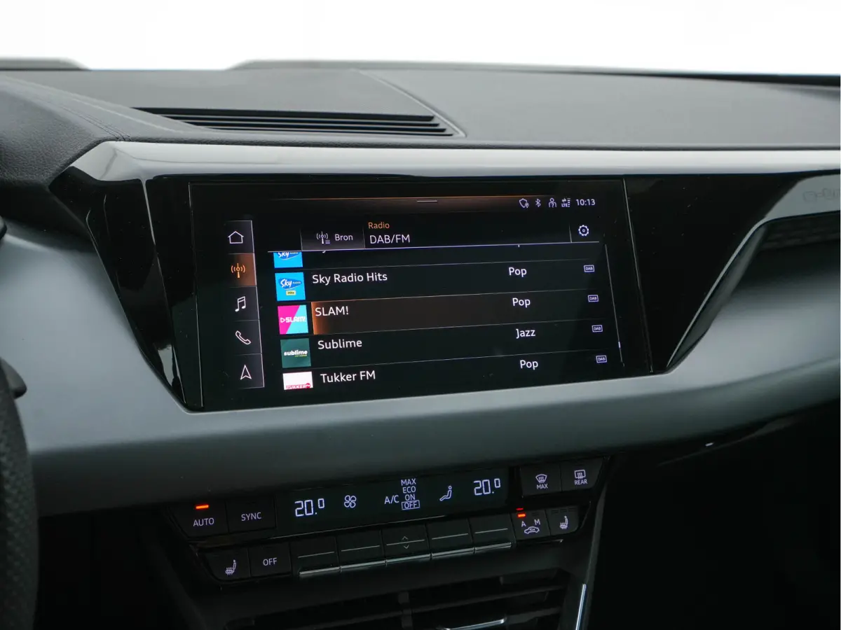 93 kWh Quattro (3-Fase-11 kW) {SOH-93%} (INCL-BTW) *HEATPUMP | PANO | FULL-LED | LEATHER | AUDI-SOUND | DIGI-COCKPIT | NAVI-FULLMAP | HEATED-SPORTSEATS | TOPVIEW | DAB | KEYLESS | LANE-ASSIS