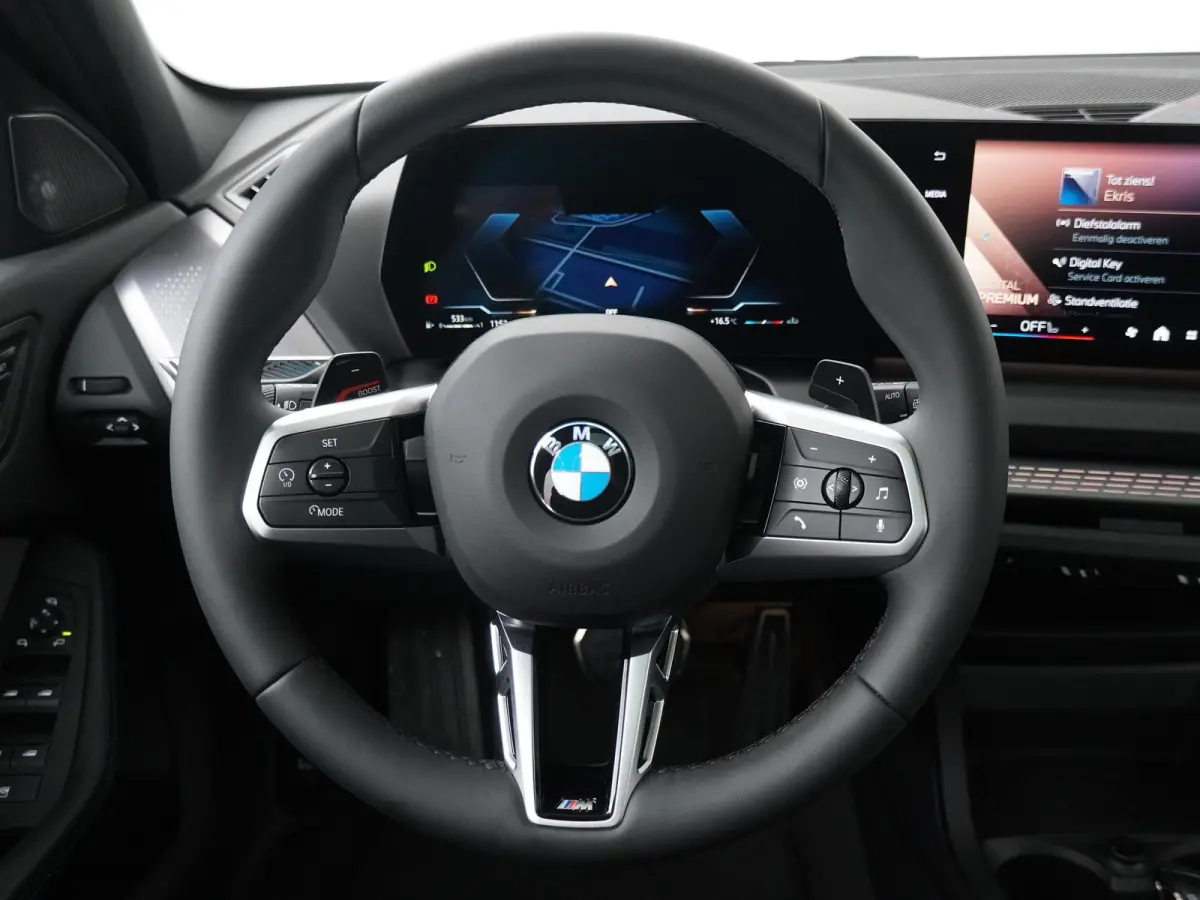 123 xDrive | M Sport Pro | Travel Pack | Harman Kardon |