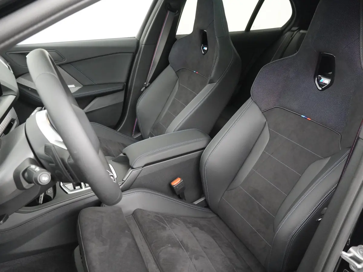 123 xDrive | M Sport Pro | Travel Pack | Harman Kardon |
