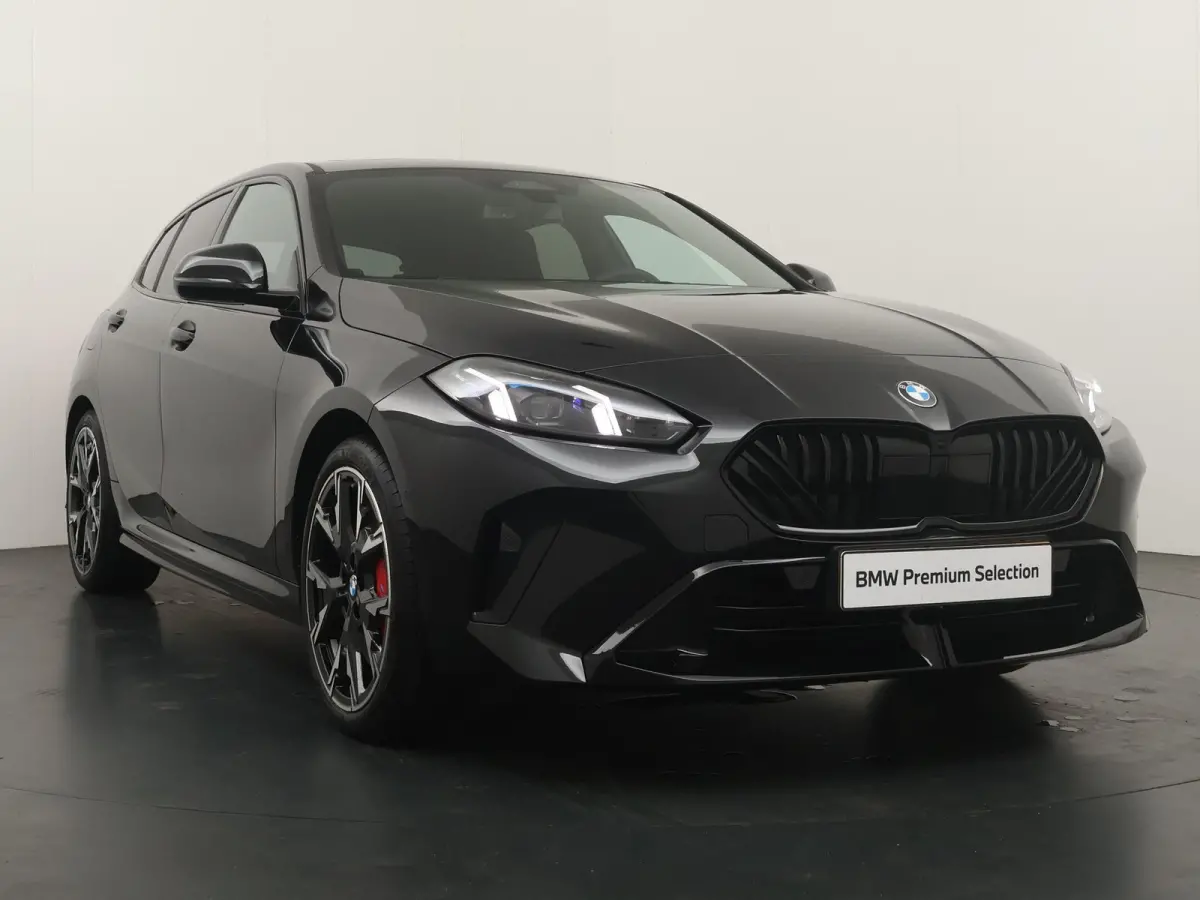 123 xDrive | M Sport Pro | Travel Pack | Harman Kardon |