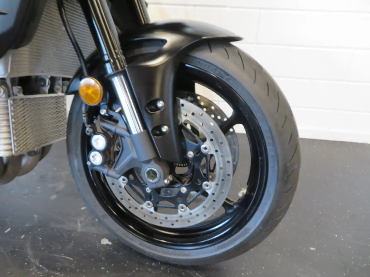 MT-10 TECH-BLACK
