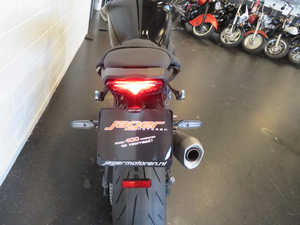 MT-10 TECH-BLACK