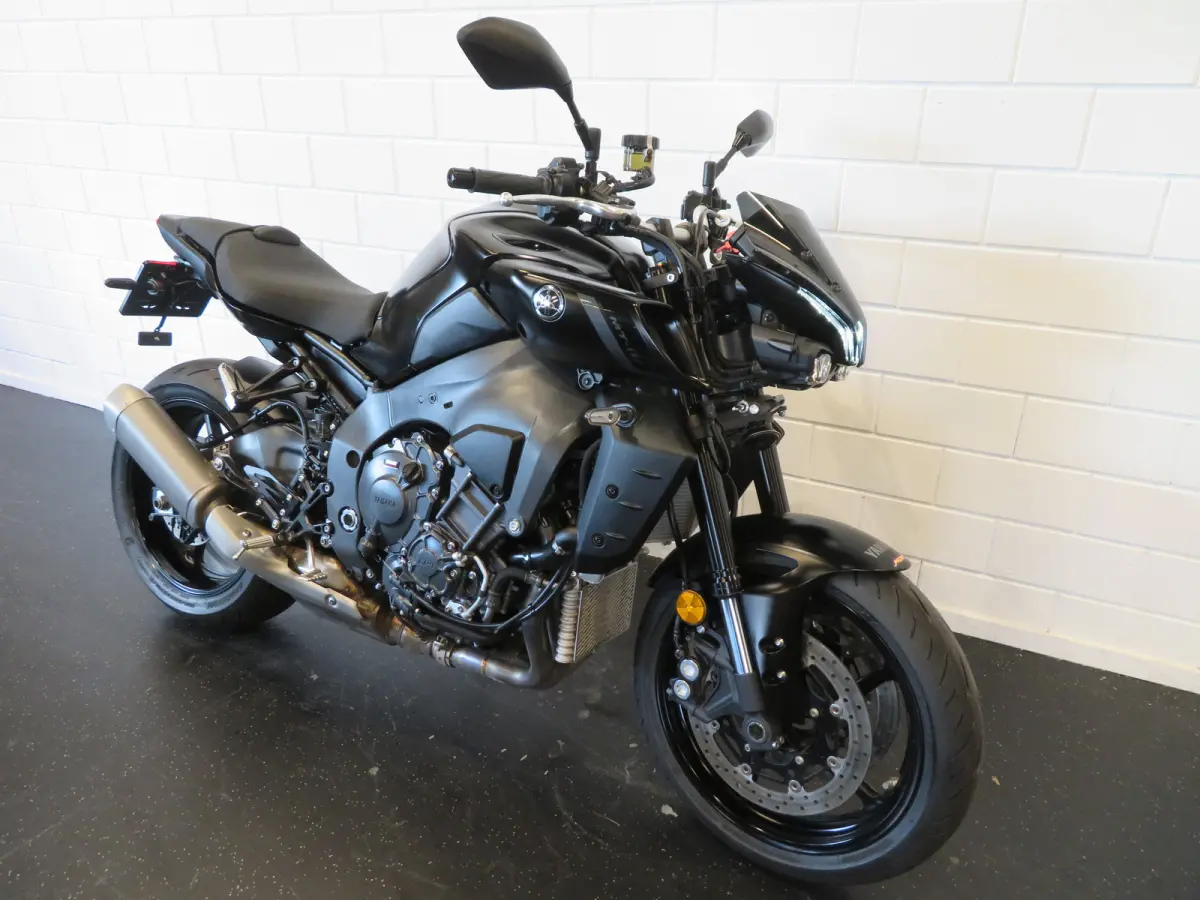 MT-10 TECH-BLACK