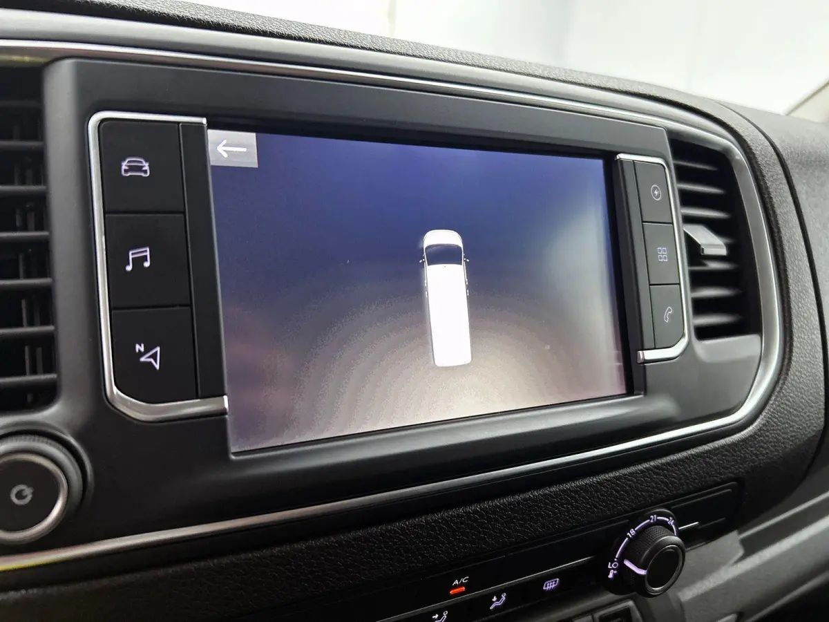 L3H1 75 kWh 9-persoons PERSONENBUS Airco Navi PDCA