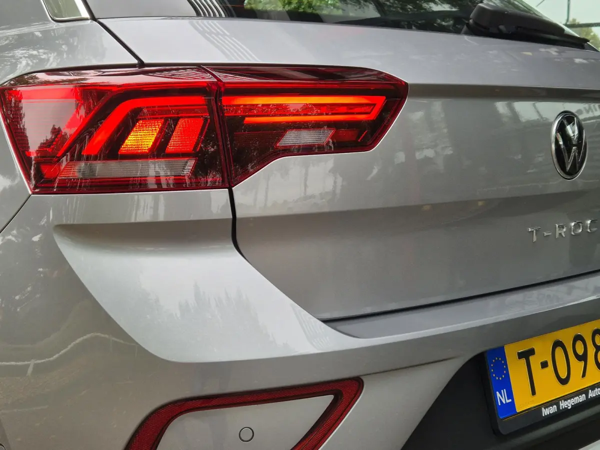 1.0 TSI Life | Navigatie | Digitaal dashboard | Adapt. Cruise Control | Parkeersensoren | Licht metalen velgen