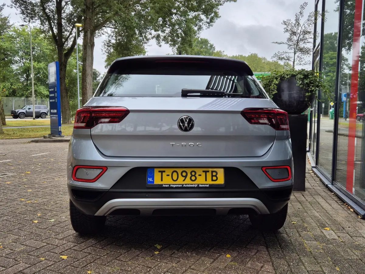 1.0 TSI Life | Navigatie | Digitaal dashboard | Adapt. Cruise Control | Parkeersensoren | Licht metalen velgen