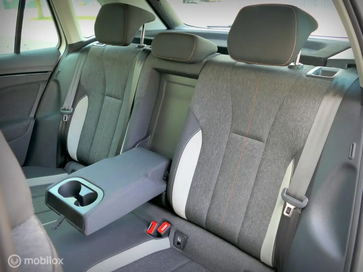 1.0 TSI Business Edit - adap.cruise - 12 mnd garantie