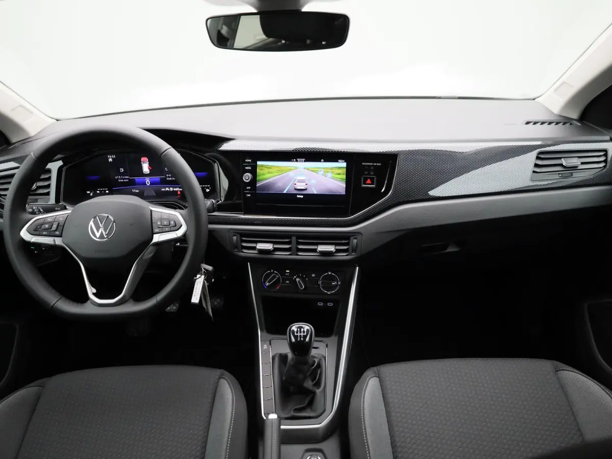 1.0 TSI Life Edition | Draadloze Apple Carplay | Adaptieve cruise control | Travel Assist | Parkeersensoren | Achteruitrij camera |