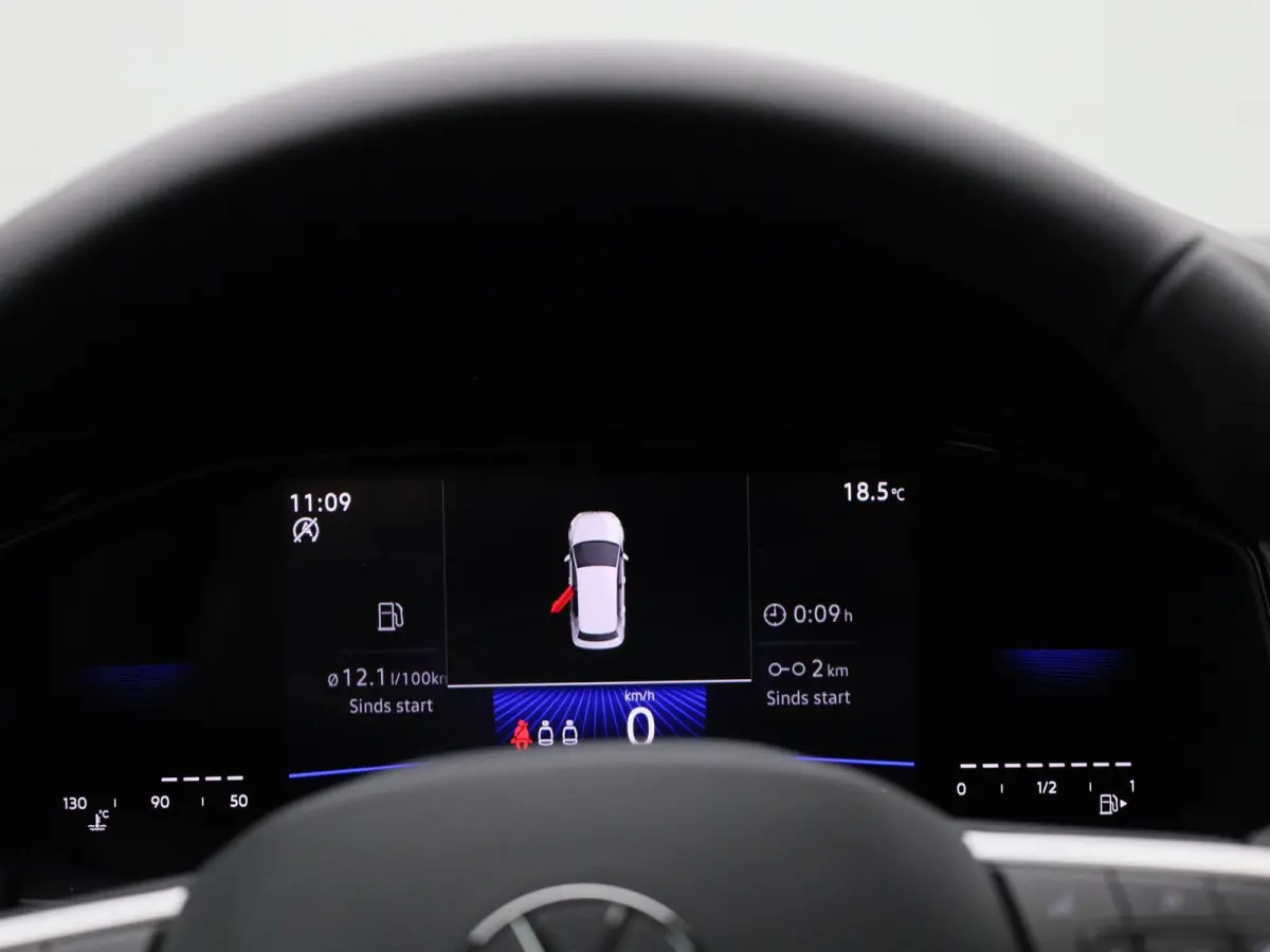 1.0 TSI Life Edition | Draadloze Apple Carplay | Adaptieve cruise control | Travel Assist | Parkeersensoren | Achteruitrij camera |