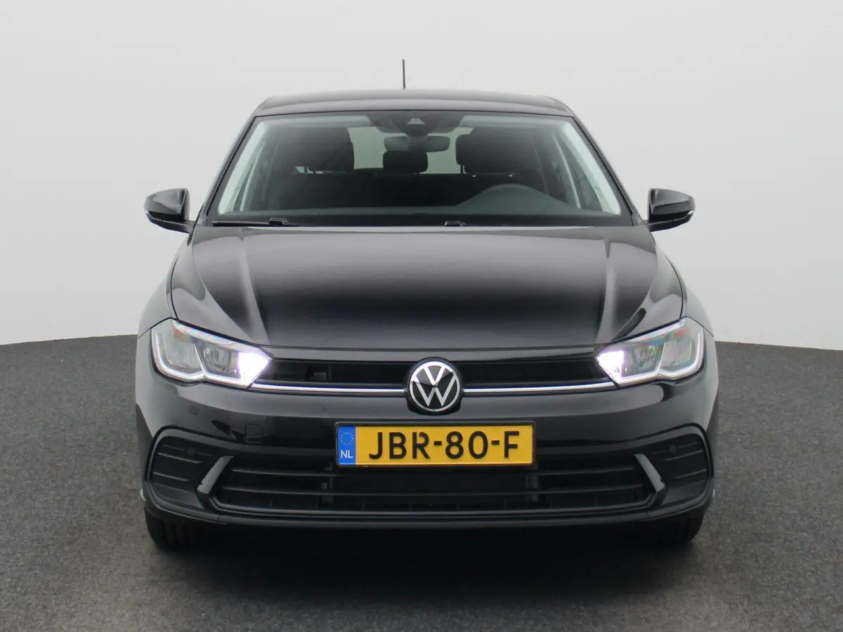 1.0 TSI Life Edition | Draadloze Apple Carplay | Adaptieve cruise control | Travel Assist | Parkeersensoren | Achteruitrij camera |