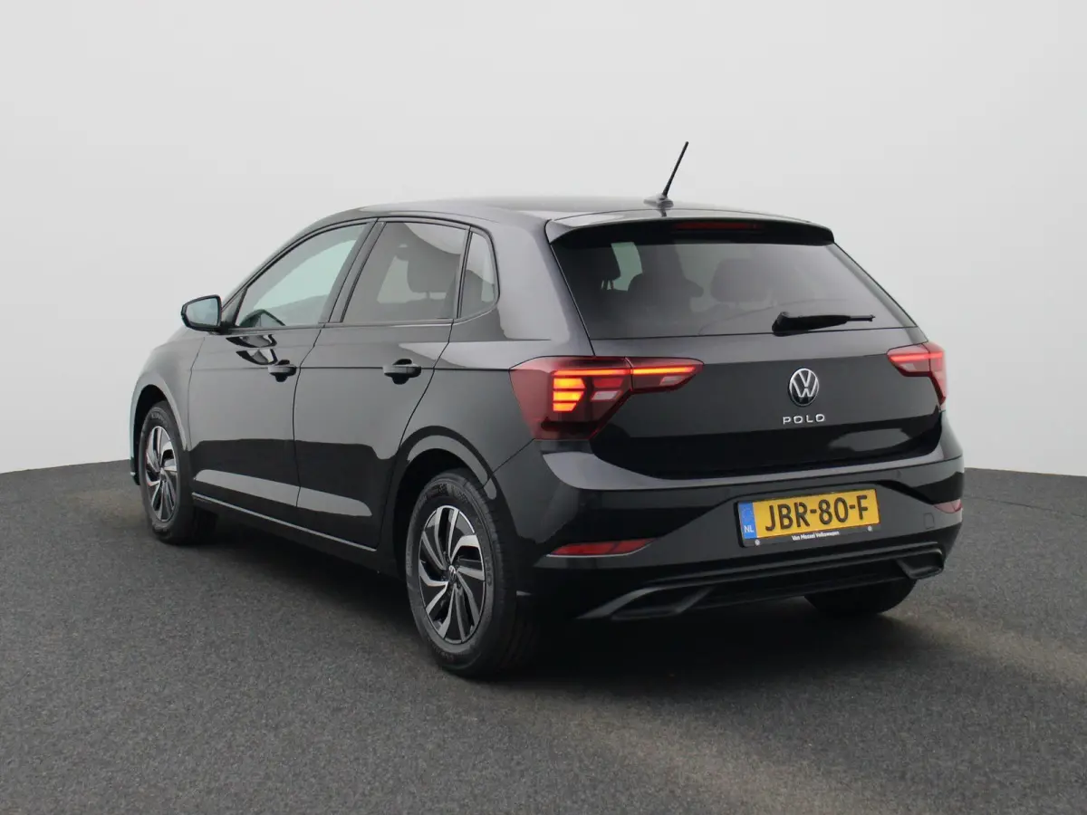 1.0 TSI Life Edition | Draadloze Apple Carplay | Adaptieve cruise control | Travel Assist | Parkeersensoren | Achteruitrij camera |