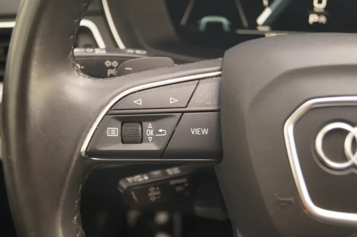 35 TDI Business Edition -NAVI-LEER-CARPLAY-PDC-