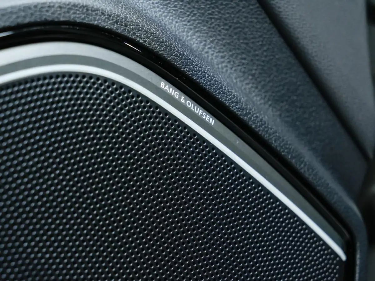 40 e-tron S-Line | Panodak | B&O Audio