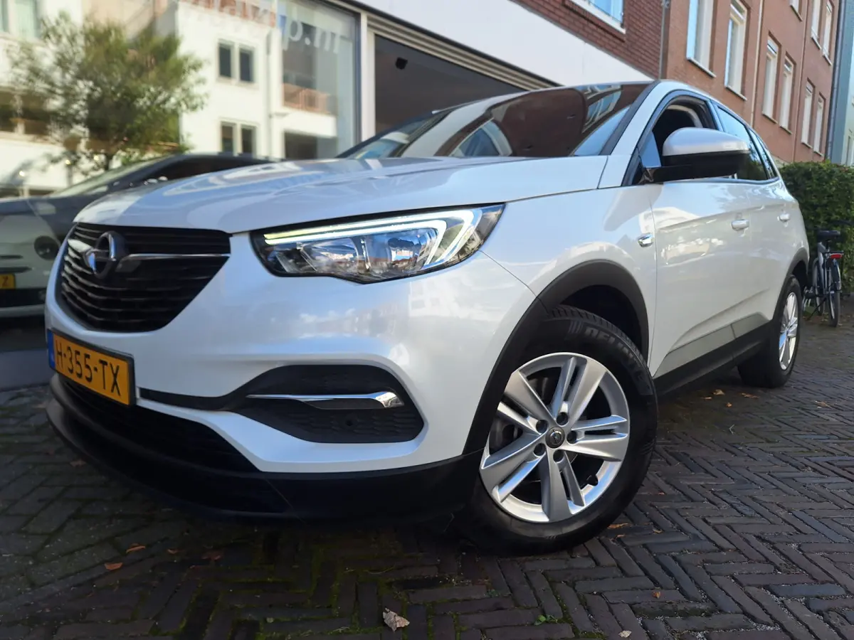 1.2 Turbo Edition /43.000 Km/Navi/Clima/Apple/Android/1e Eig/Garantie