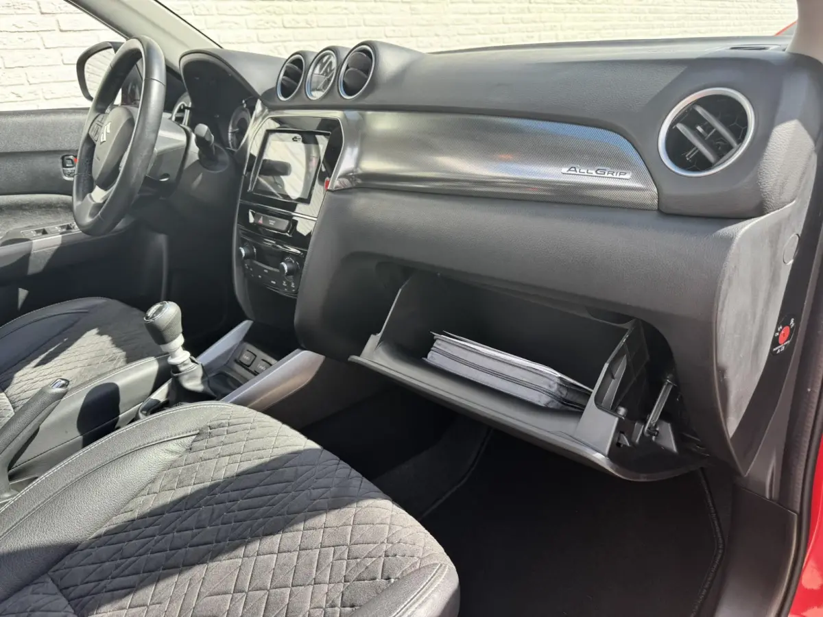 1.4 Boosterjet AllGrip Adaptive cruise Climate control Panoramadak Apple / Android Navigatie